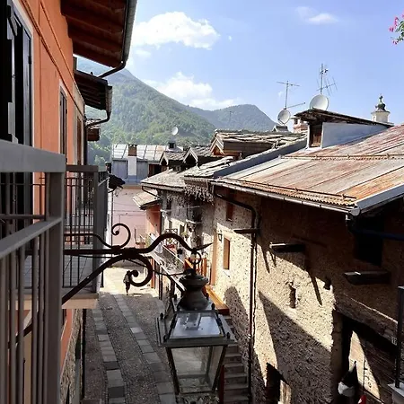 Threehouse - Centro Storico Limone * リモーネ・ピエモンテ